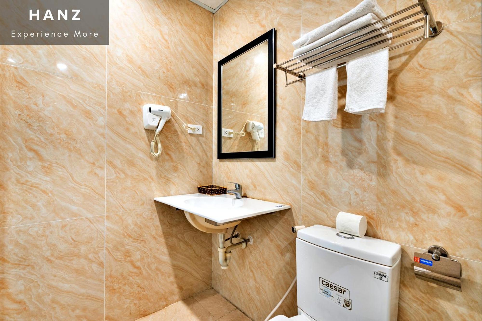 S79 Duc Hieu Airport Hotel 1 하노이 객실 사진